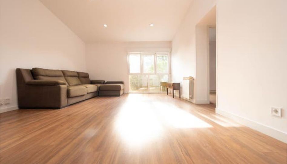 Flat for sale in Salvador, Madrid Capital - image 1 Photo 1 of Flat for sale in Salvador, Madrid Capital