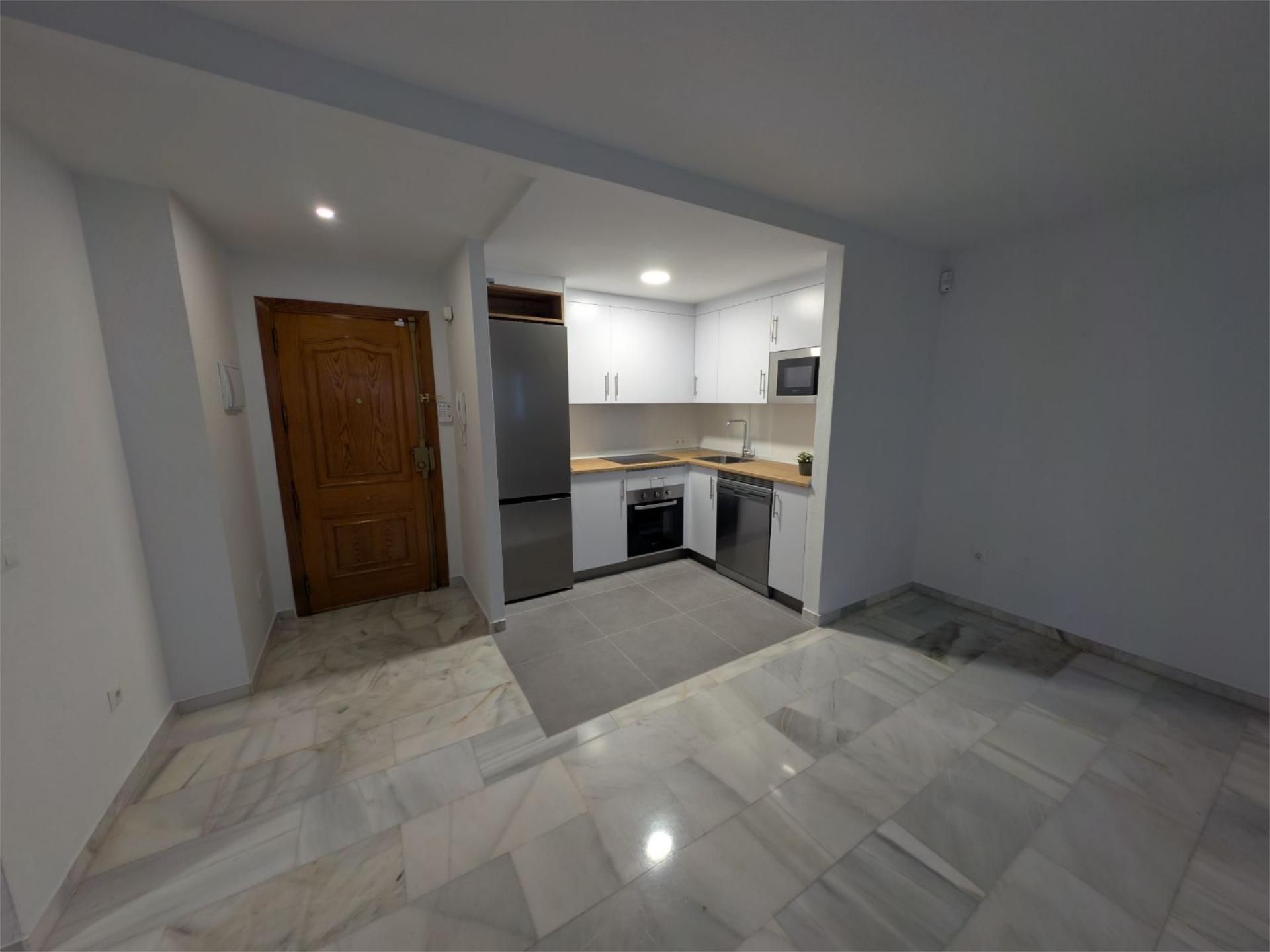 Kitchen of Flat to rent in Benalmádena  with Air Conditioner, Terrace and Swimming Pool