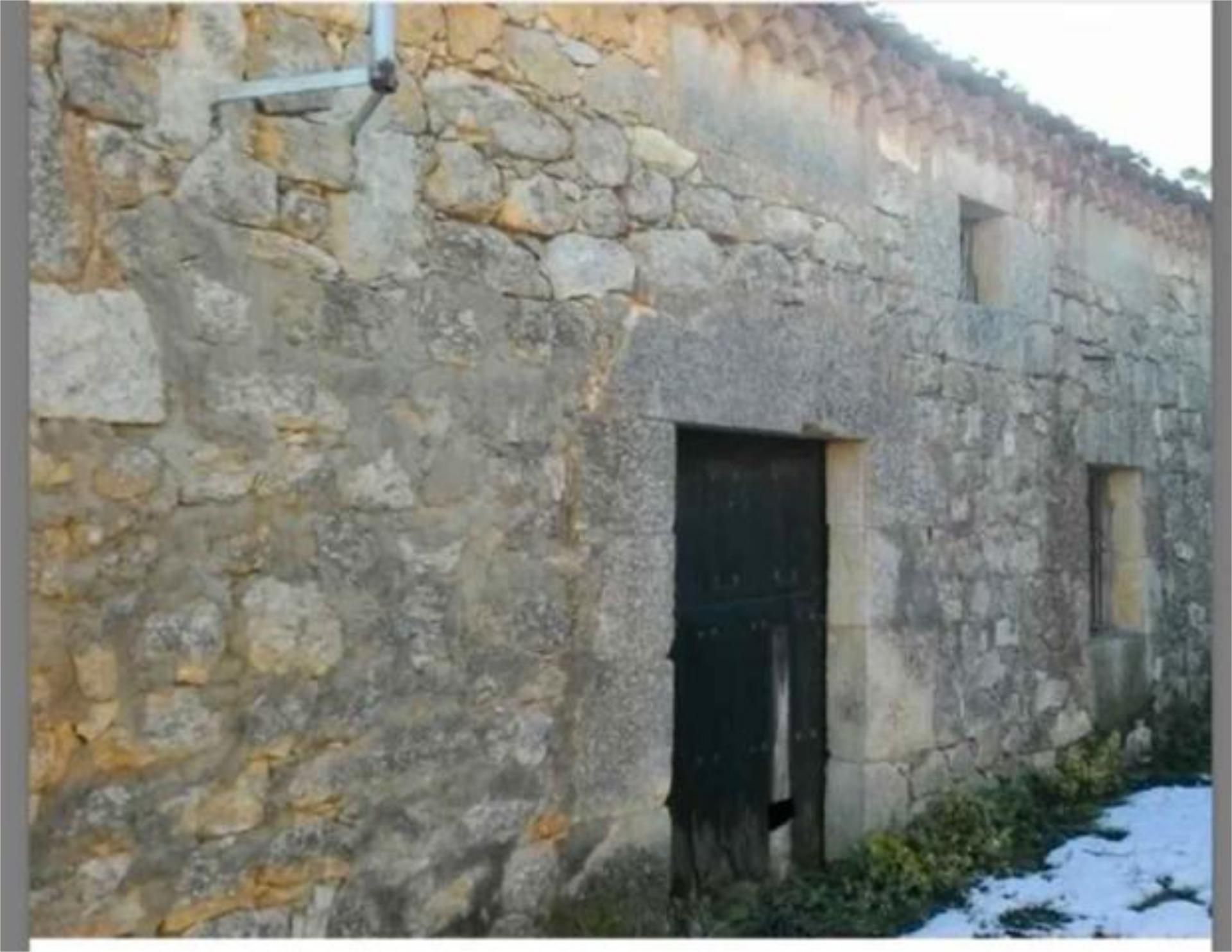 Vista exterior de Casa o xalet en venda en Iglesiarrubia amb Jardí privat i Traster