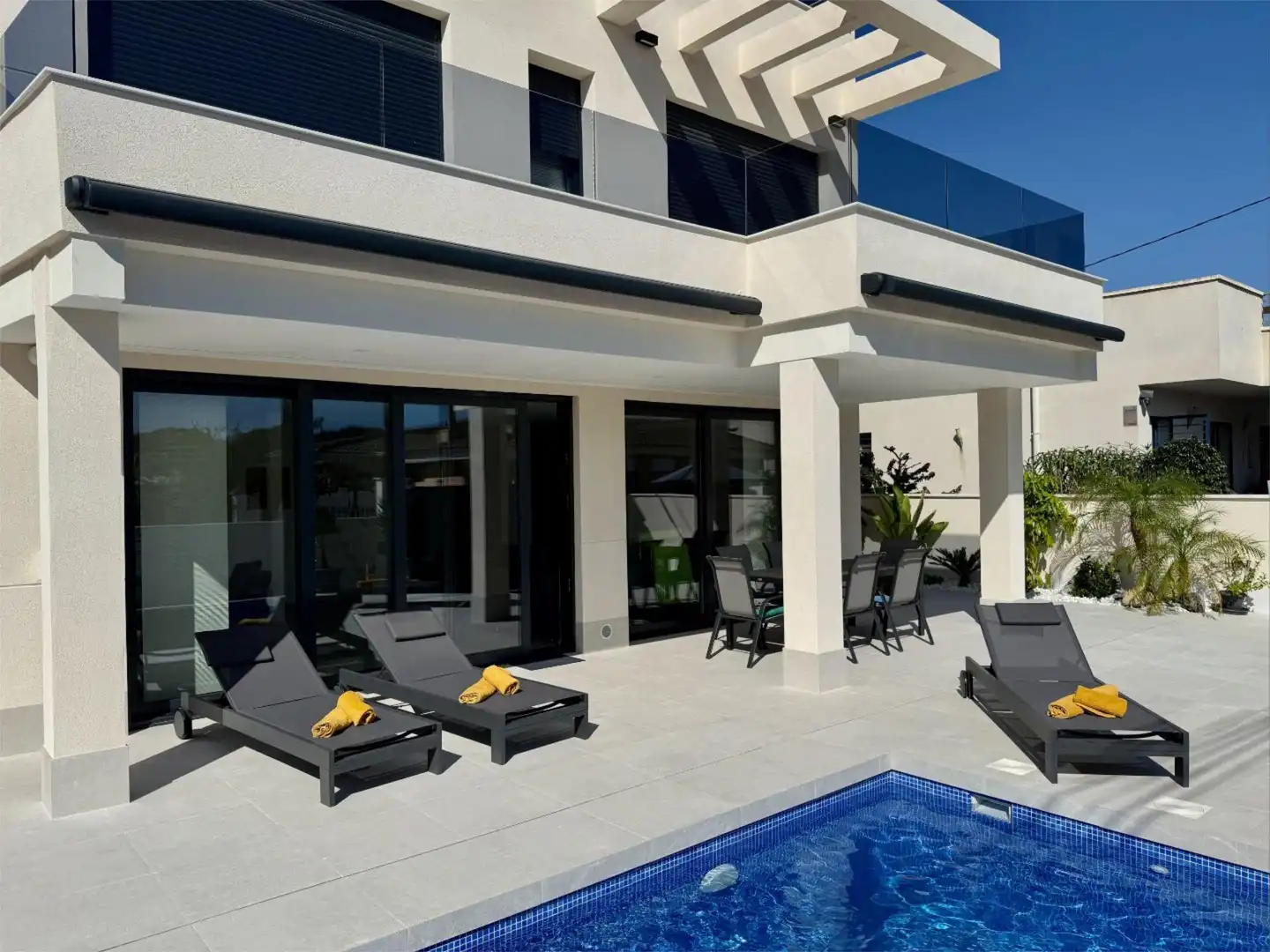 Terrace of Houses for sale in Elche / Elx  with Air Conditioner, Heating and Private garden
