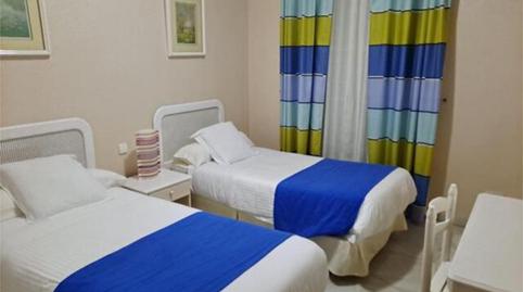 Foto 3 de Casa adosada de lloguer a Nueva Atalaya, Estepona