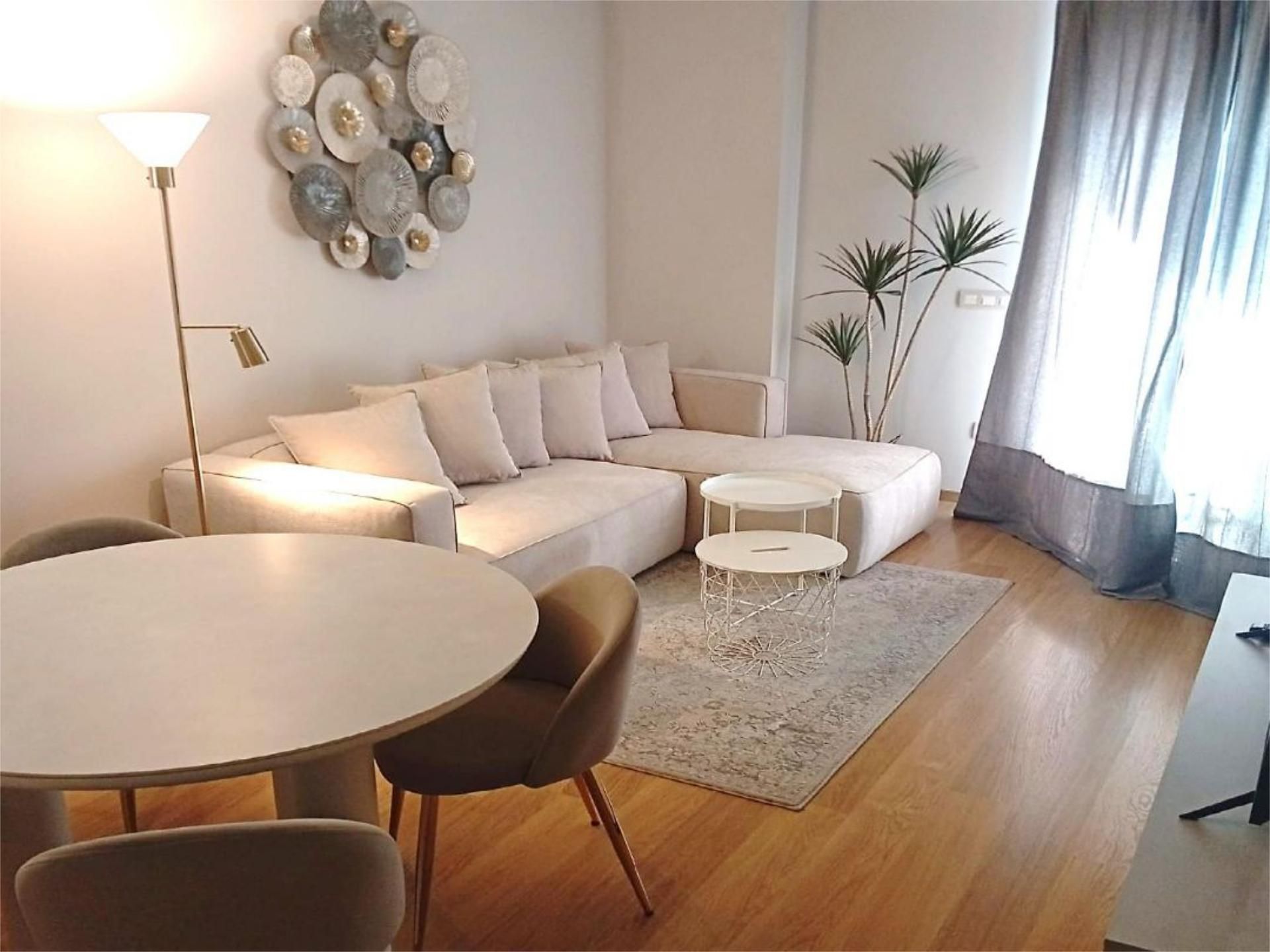 Piso de alquiler en Calle Historiador Joan Mari Cardona, 8, Marina Botafoc - Platja de Talamanca