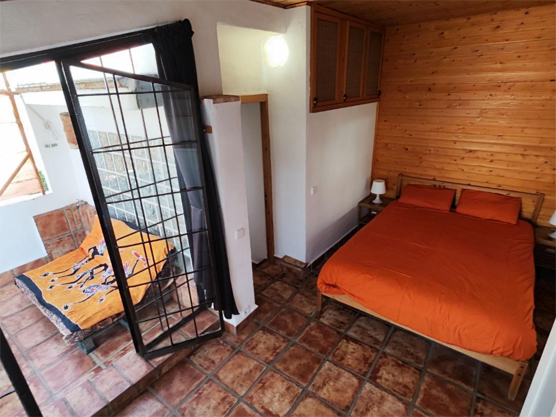 Bedroom of Flat for sale in  Sevilla Capital  with Air Conditioner, Heating and Terrace