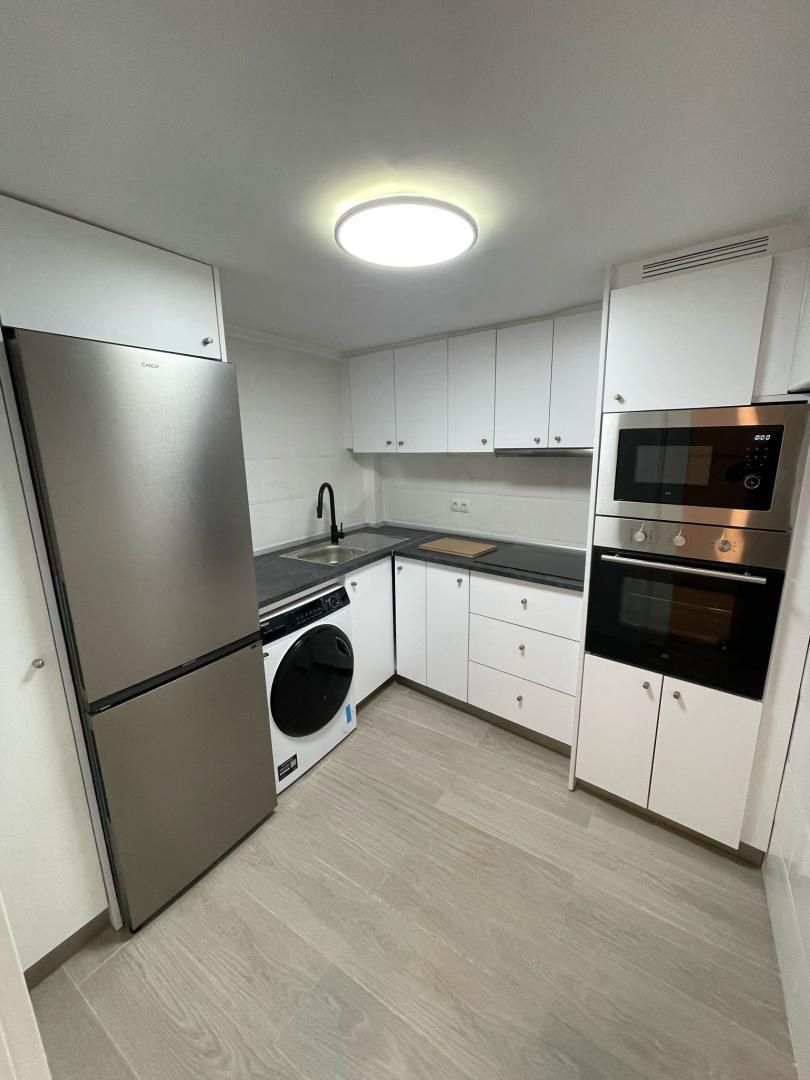 Apartment for rent in De Azkue Resurreccion Maria Kalea, 4, Santutxu - Basarrate