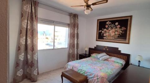 Photo 5 of Flat to share in Calle Lazaga, 3, Puerto de Estepona, Estepona