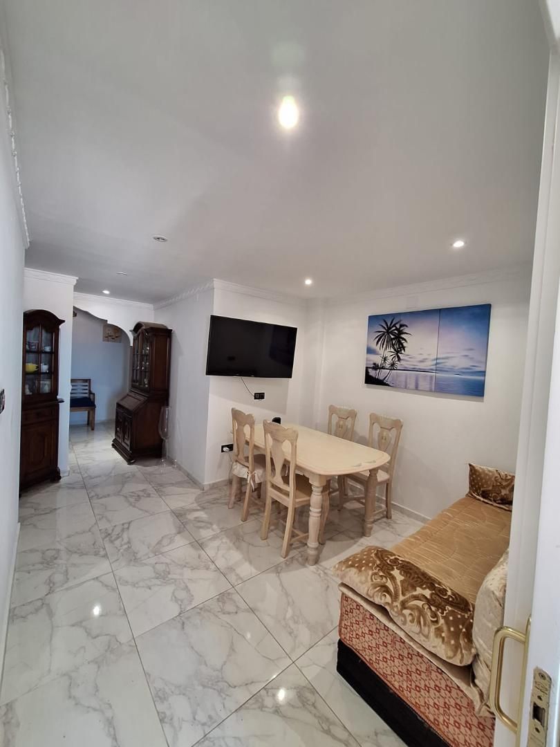 Dining room of Flat to share in Estepona  with Furnished and Balcony