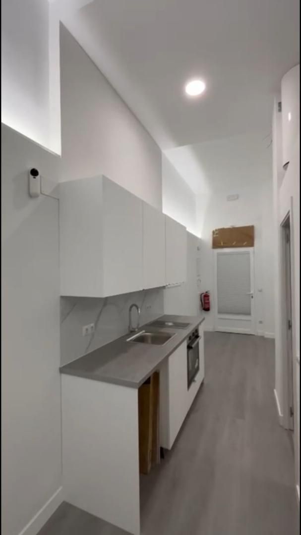 Cuina de Estudi en venda en  Madrid Capital amb Aire condicionat i Calefacció