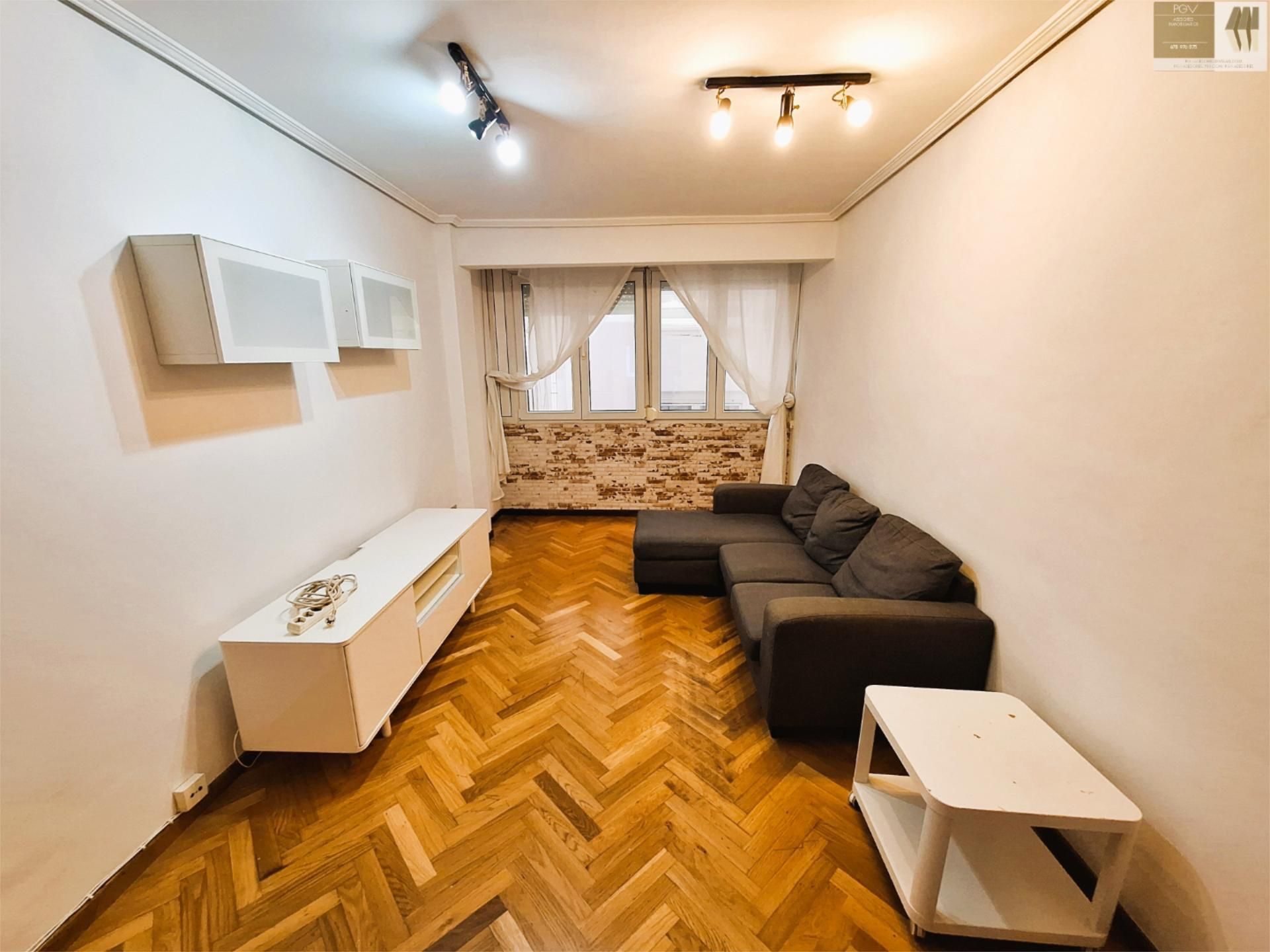 Flat to rent in Rúa Novoa Santos, 13, Cuatro Caminos - Plaza de la Cubela Living room of Flat to rent in A Coruña Capital with Heating, Parquet flooring and Furnished