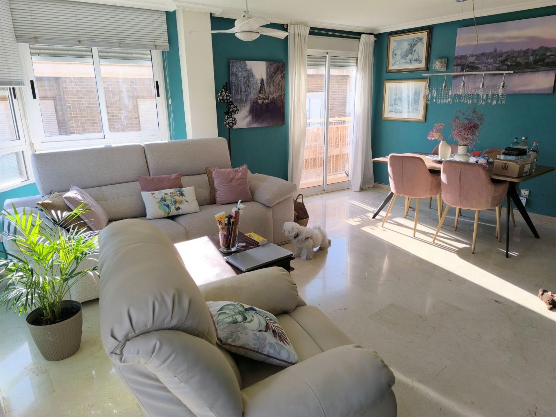 Sala d'estar de Pis en venda en Elche / Elx amb Aire condicionat i Balcó