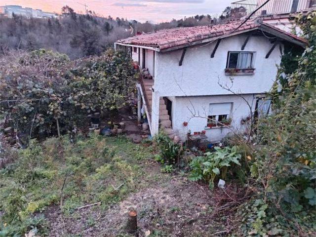 Casa-chalet en Venta en Aiete