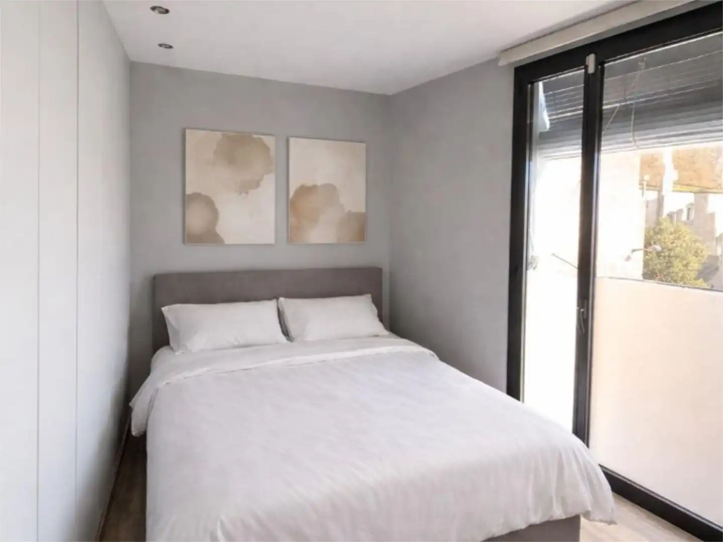 Wohnung zum Verkauf in Carrer del Pintor Enric Serra, 20, Nucli Antic Schlafzimmer von Wohnung zum Verkauf in L'Escala mit Klimaanlage, Heizung und Parkett