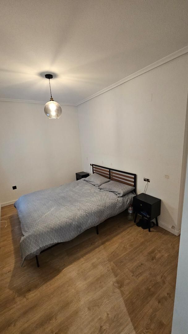 Habitación de Piso de alquiler en Almoradí con Aire acondicionado, Parquet y Amueblado