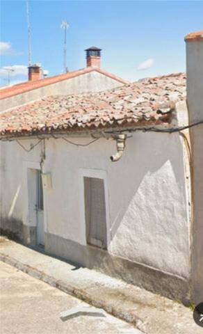 Casa-chalet en Venta en Bóveda del Río Almar