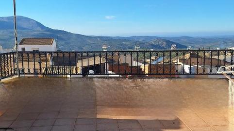 Foto 2 de Casa adosada en venda a Calle Baeza, 10, Bedmar y Garcíez, Jaén