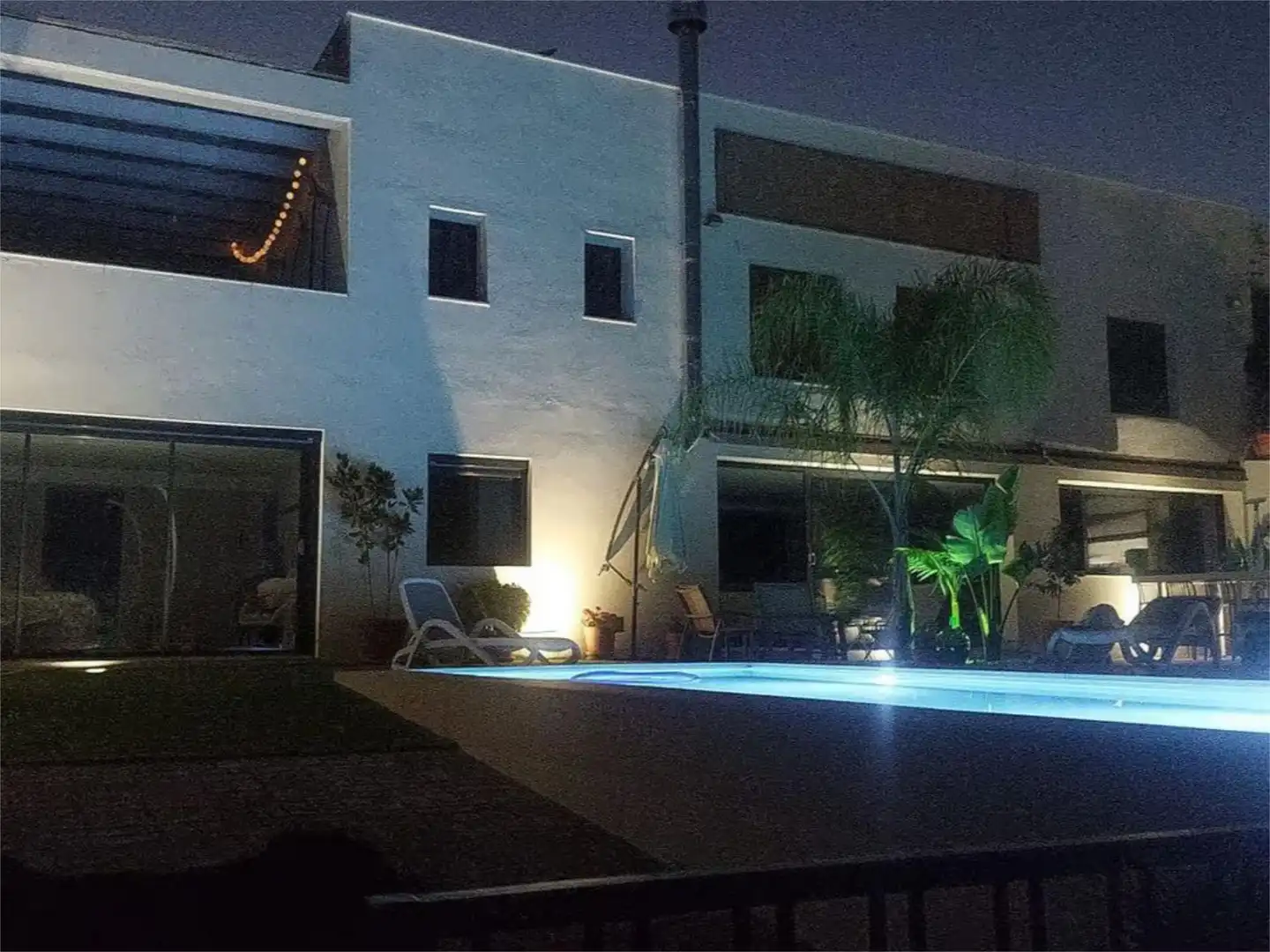 Casa adosada de alquiler en Calle Veredillas, 13, Íllora Piscina de Casa adosada de alquiler en Íllora con Aire acondicionado, Calefacción y Jardín privado