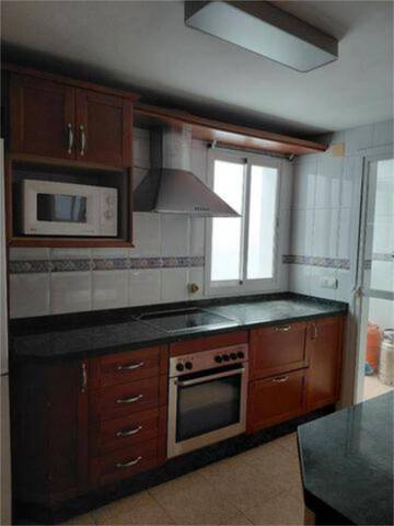 Piso en Alquiler en El Molinillo - Capuchinos