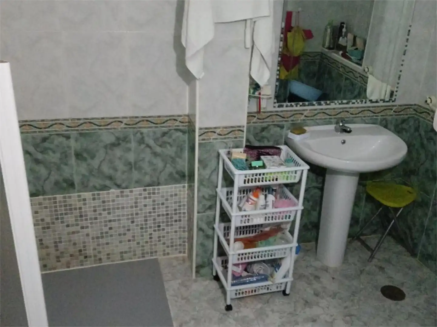 Houses for sale in Avenida Poeta José Jurado Morales, 82, La Paz - Las Américas Bathroom of Houses for sale in Linares with Air Conditioner, Terrace and Balcony
