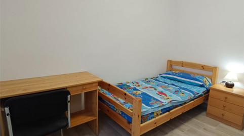 Foto 5 de Piso de alquiler en Carrer del General Llorens, 9, Barrio de Benicalap,  Valencia Capital