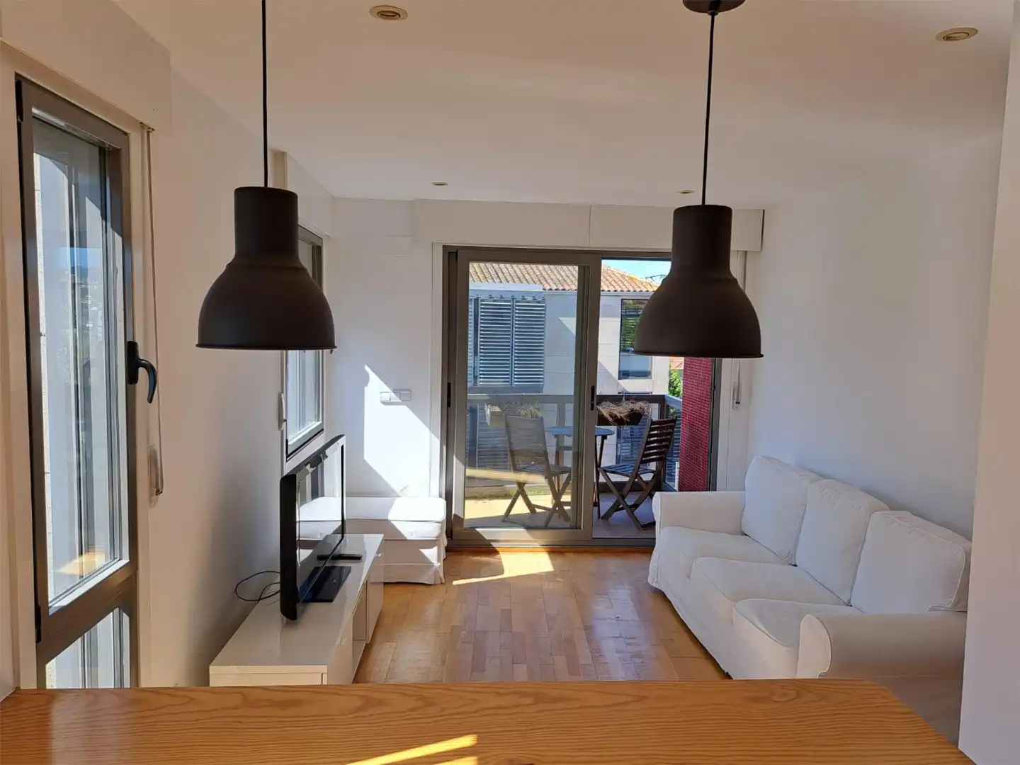 Wohnung zum Verkauf in Rúa Real de Sabarís, 48, Baiona Wohnzimmer von Wohnung zum Verkauf in Baiona mit Heizung, Abstellraum und Balkon