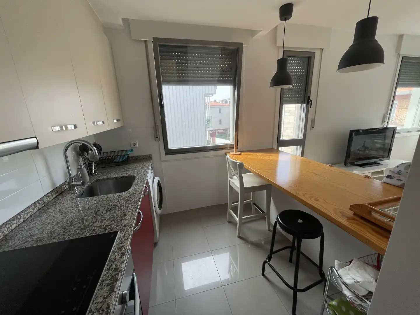 Wohnung zum Verkauf in Rúa Real de Sabarís, 48, Baiona Küche von Wohnung zum Verkauf in Baiona mit Heizung, Abstellraum und Balkon
