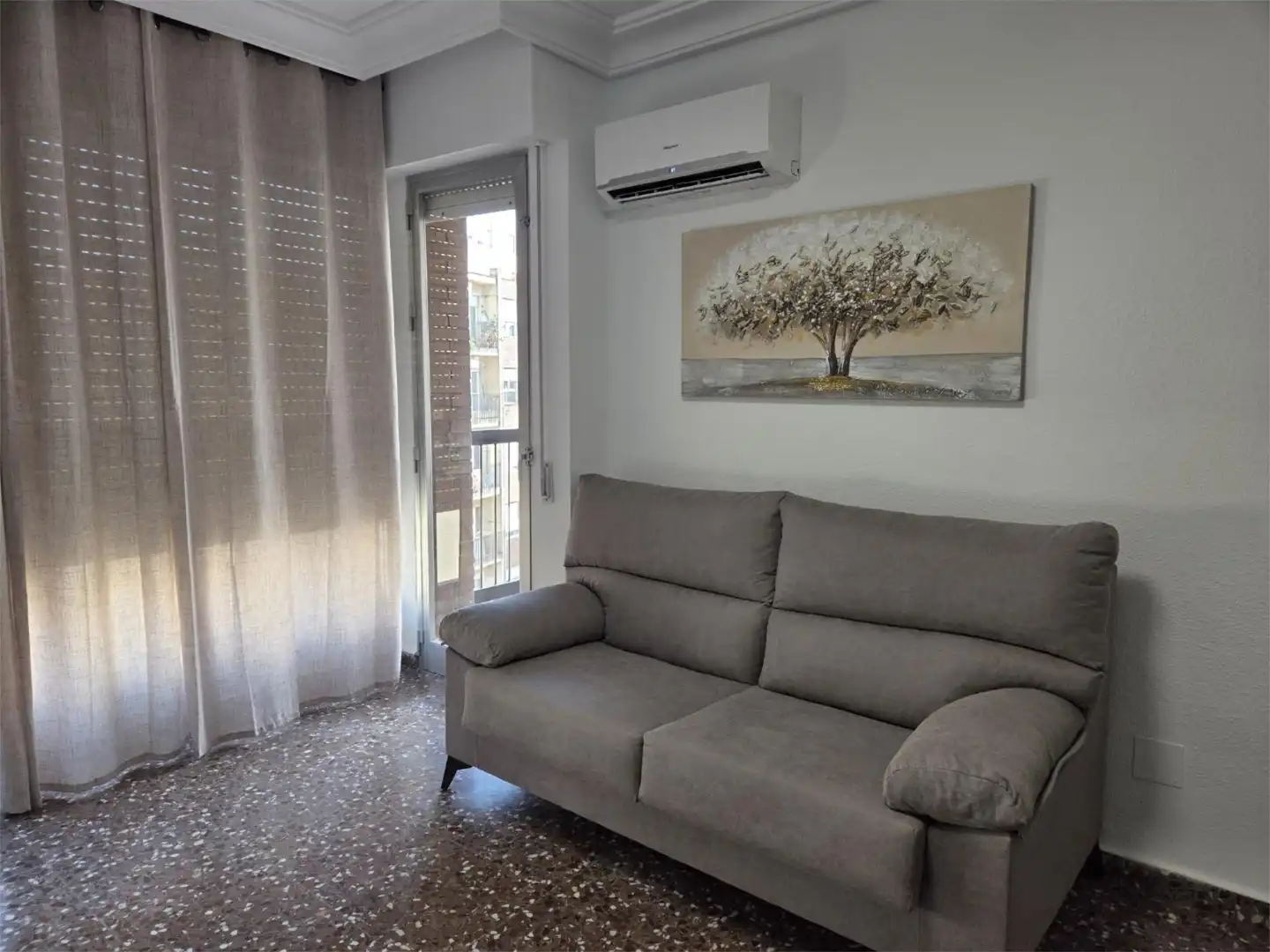 Flat for rent in Calle Puerta de Orihuela, 3, La Fama