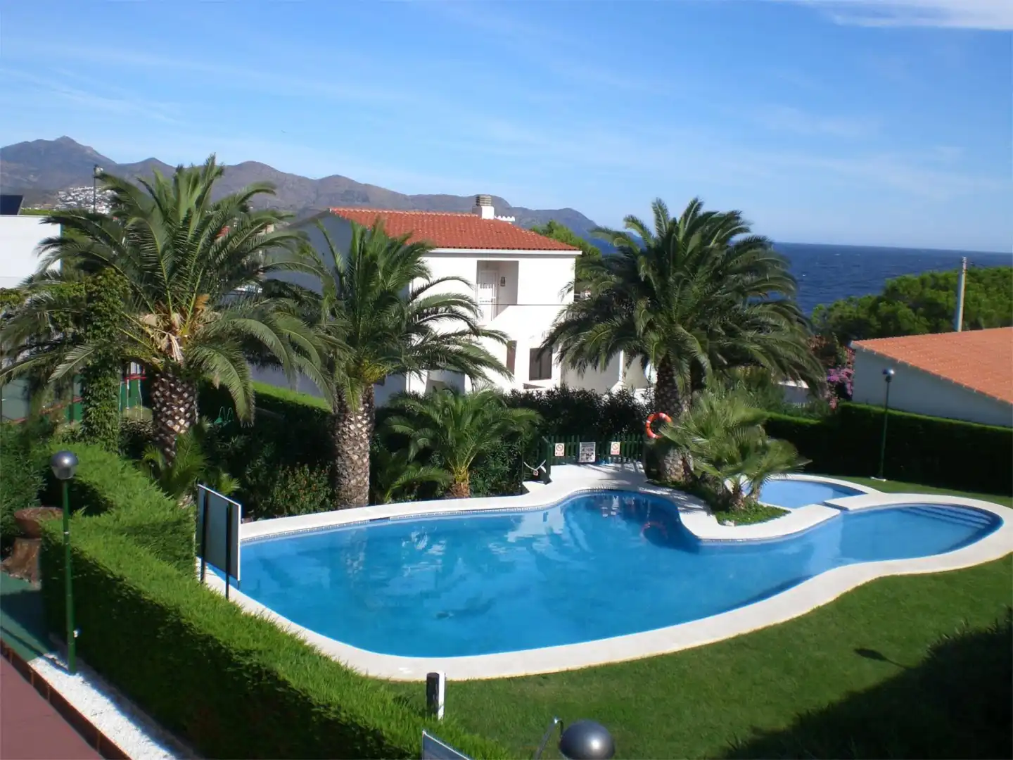 Ático en venta en Carrer Roses, 13, Cau del Llop - Super Fener - Fener Jardín de Ático en venta en Llançà con Aire acondicionado, Terraza y Piscina