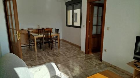 Foto 3 de Pis de lloguer a Calle Betis, 8, Huerta de la Reina - Trassierra,  Córdoba Capital