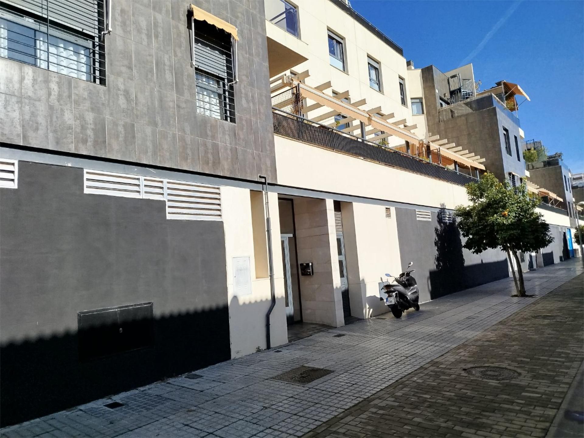 Exterior view of Flat to rent in  Córdoba Capital  with Air Conditioner, Heating and Storage room