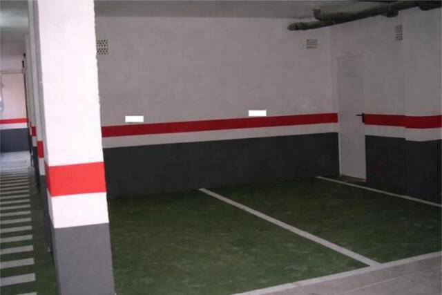 Garaje en Alquiler en Centro