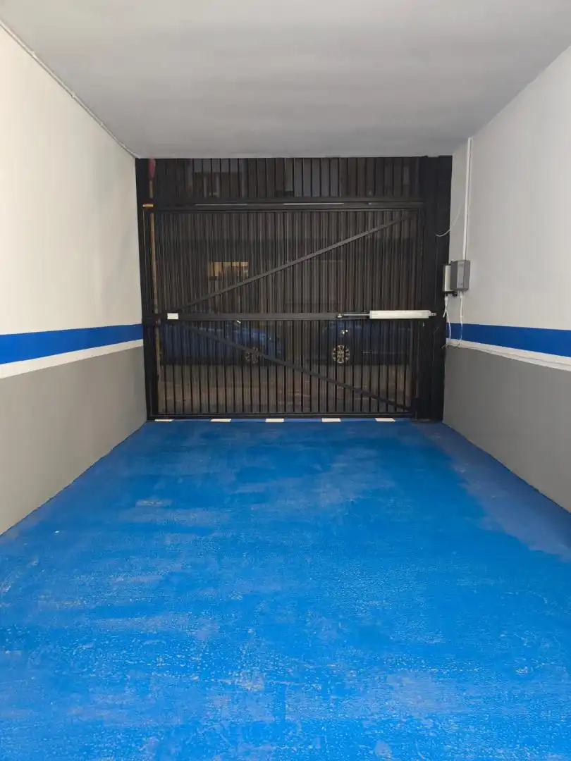 Garaje de alquiler en Carrer Sant Vicent, 16, Picanya Parking de Garaje de alquiler en Picanya