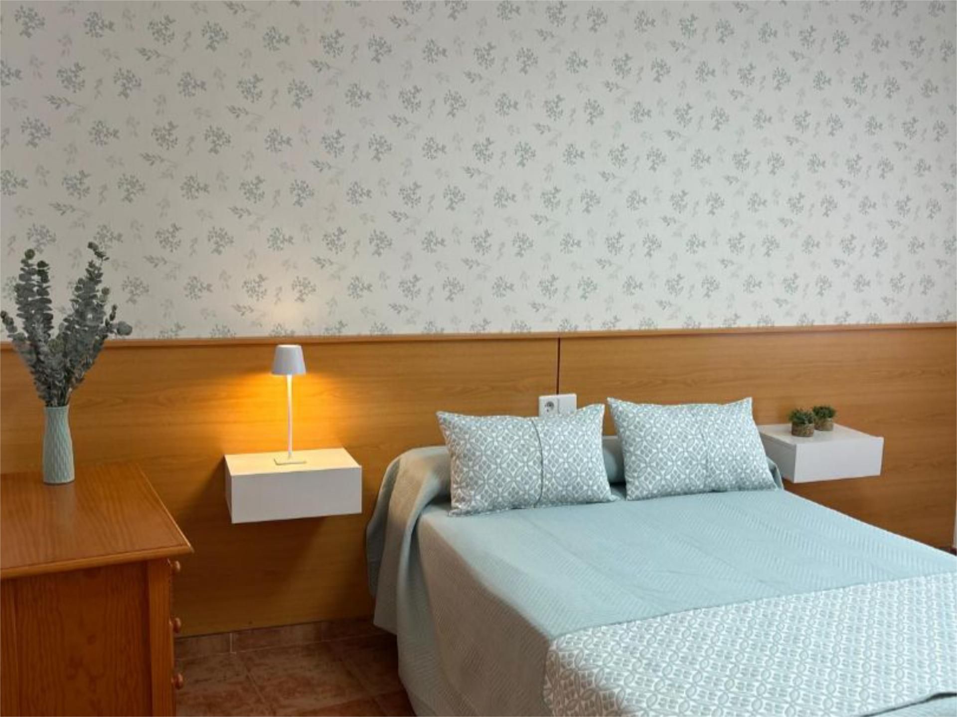 Flat to rent in Calle Mariano Segura, 30, Cazorla Bedroom of Flat to rent in Cazorla with Air Conditioner and Furnished