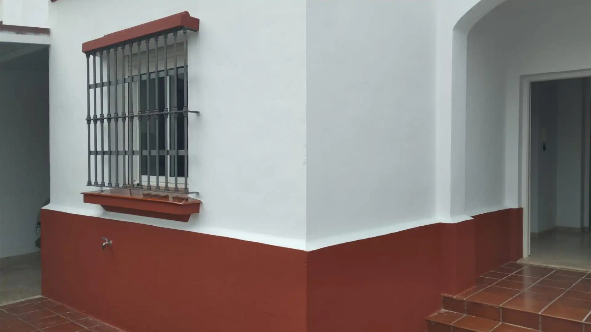 Vista exterior de Piso en venta en Gines con Aire acondicionado y Terraza