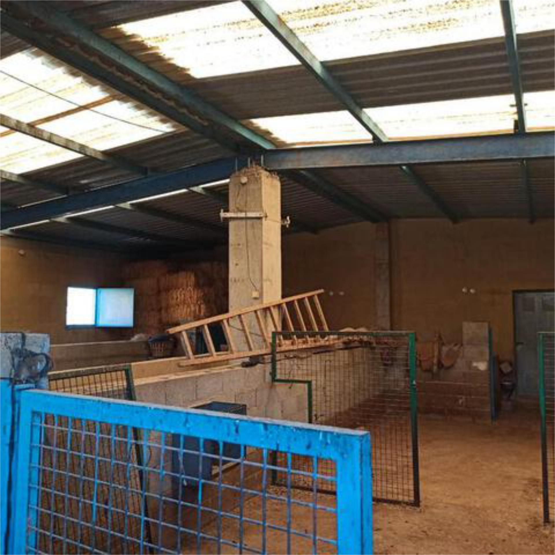 Industrial buildings to rent in Tabernas