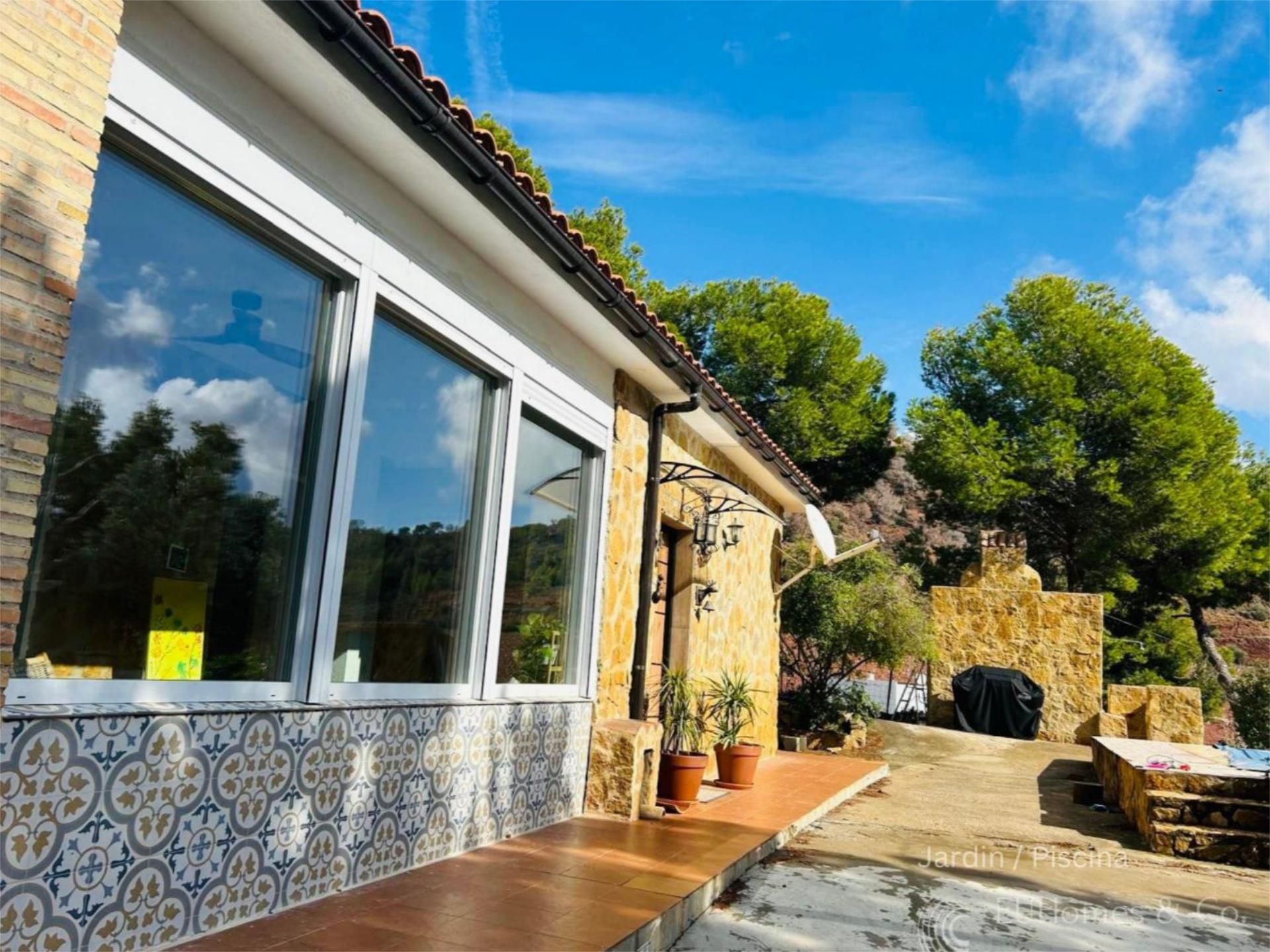 Exterior view of House or chalet for sale in Albalat dels Tarongers  with Air Conditioner and Swimming Pool