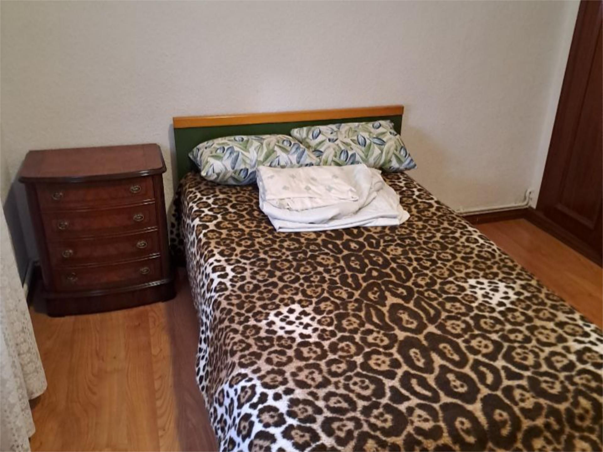 Pis per a compartir a Calle de Lillo, 36, Los Ángeles