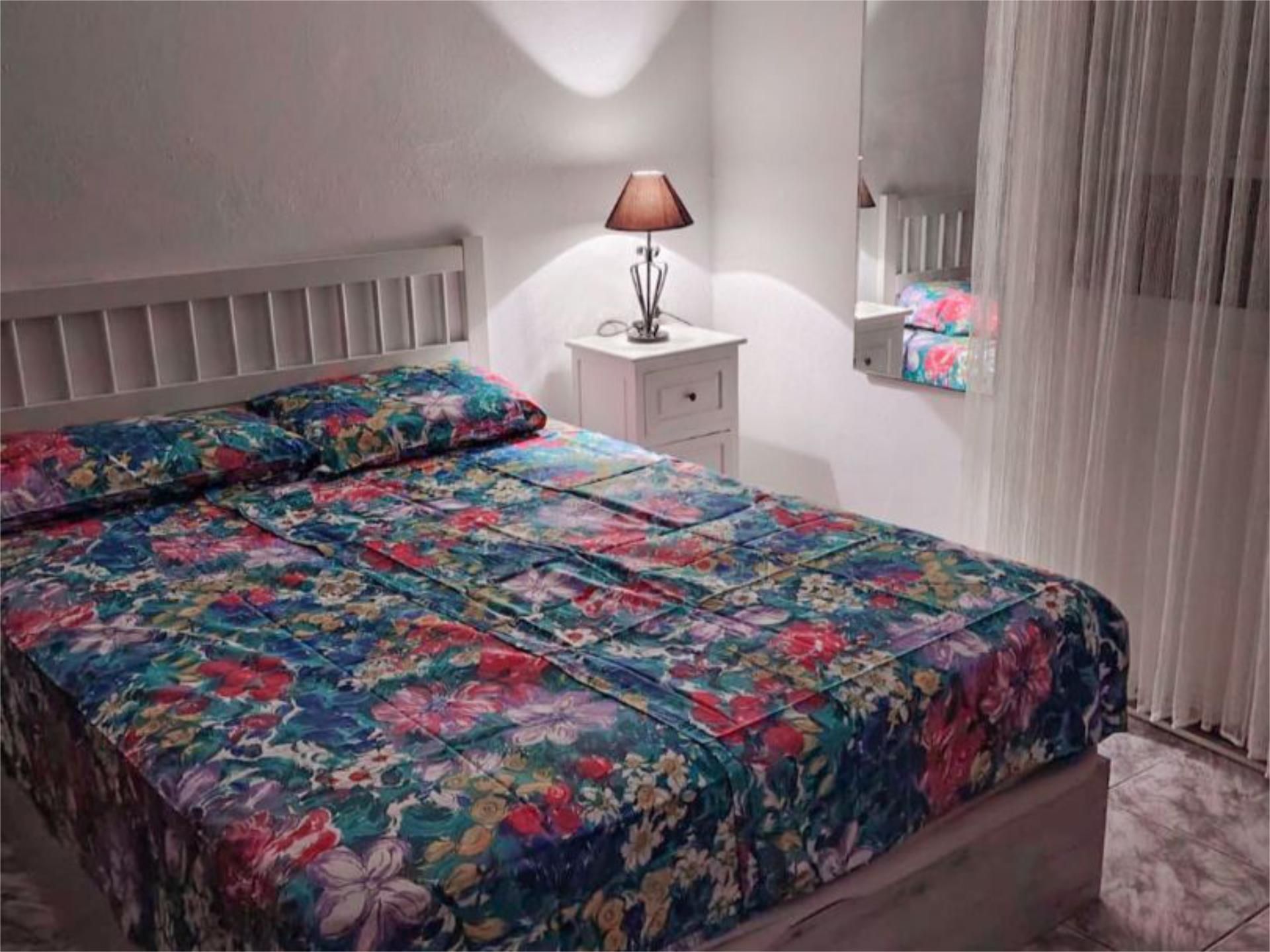 Dormitori de Pis per a compartir en San Bartolomé de Tirajana amb Terrassa, Piscina i Moblat