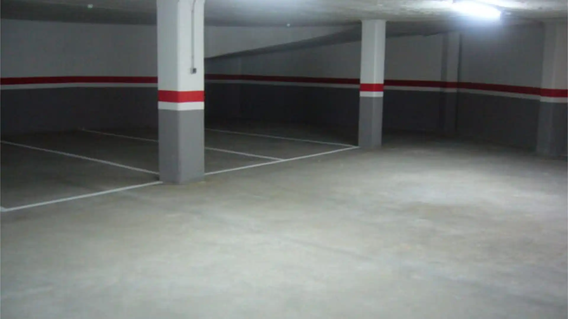 Garaje de alquiler en Mercado Parking de Garaje de alquiler en Alicante / Alacant