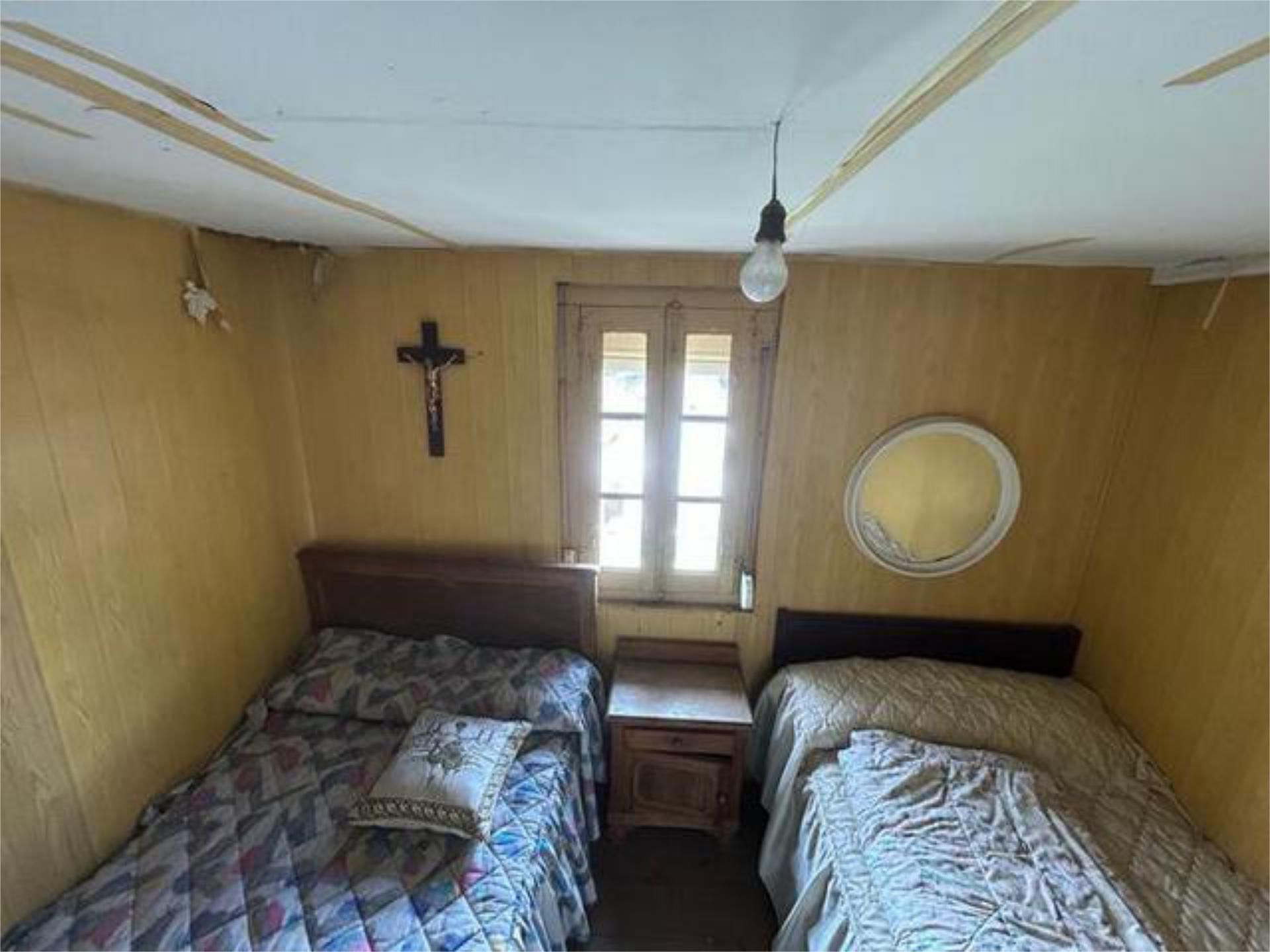 Dormitori de Casa o xalet en venda en Langreo amb Jardí privat, Terrassa i Traster