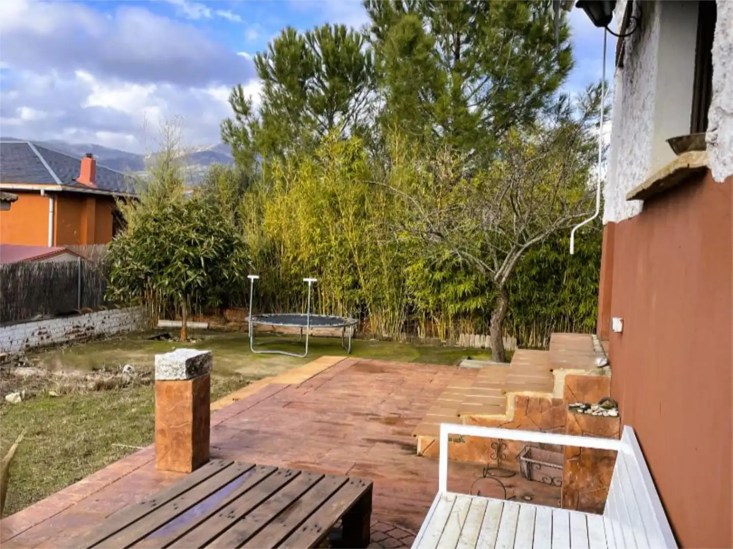 Houses for sale in Calle Guadalcampo, 61, Guadalix de la Sierra Garden of Houses for sale in Guadalix de la Sierra with Private garden