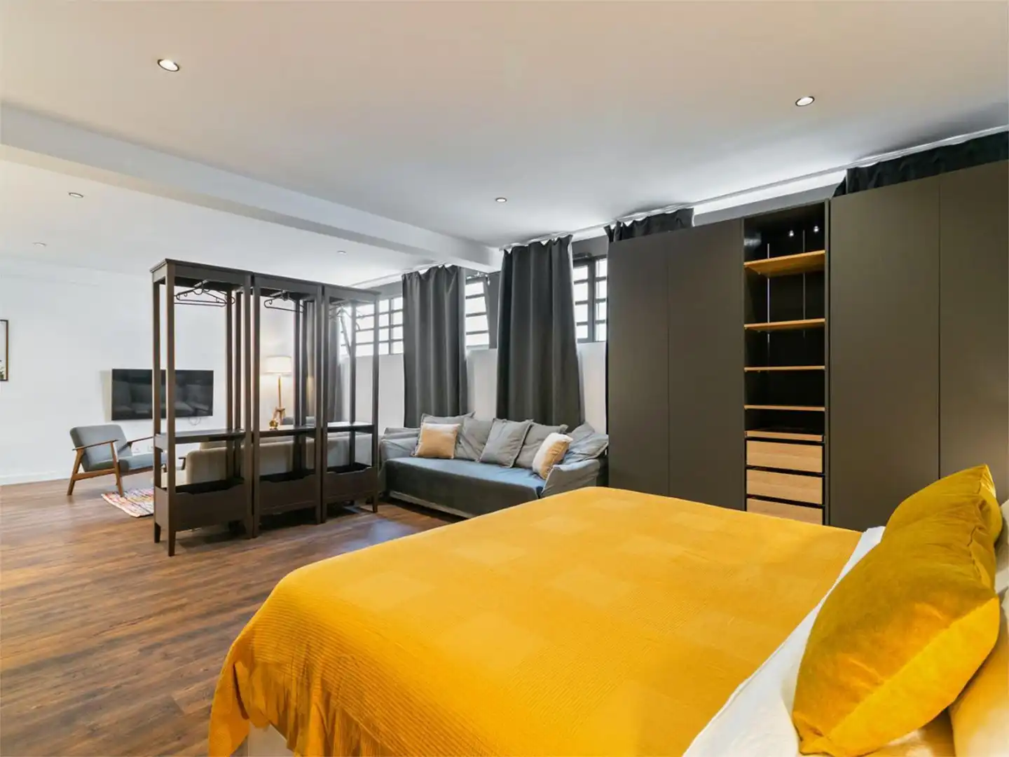 Flat for rent in Carrer de Sancho de Ávila, 43, El Parc i la Llacuna del Poblenou Bedroom of Flat for rent in Barcelona Capital with Air Conditioner, Terrace and Swimming Pool