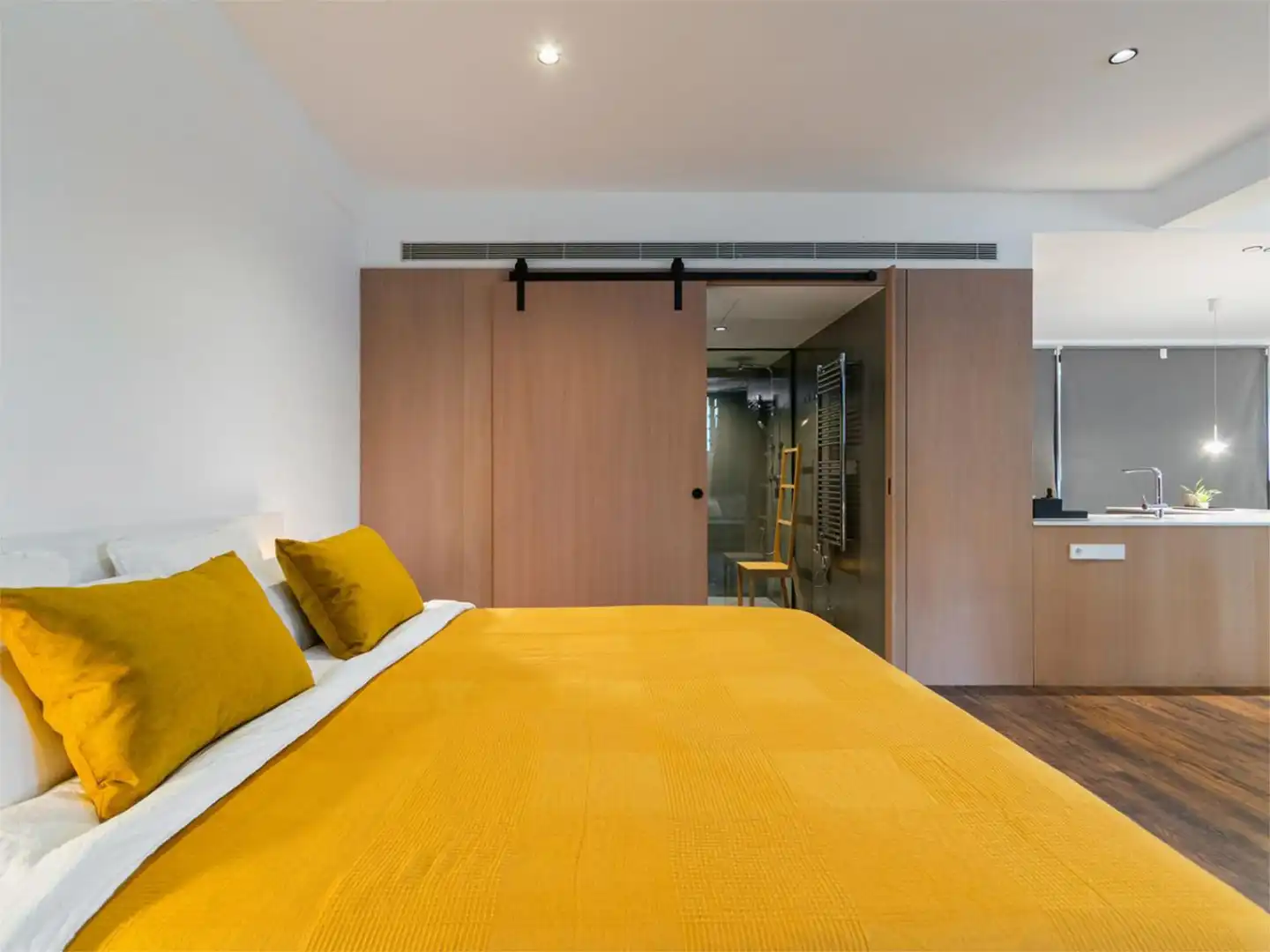 Flat for rent in Carrer de Sancho de Ávila, 43, El Parc i la Llacuna del Poblenou Bedroom of Flat for rent in Barcelona Capital with Air Conditioner, Terrace and Swimming Pool