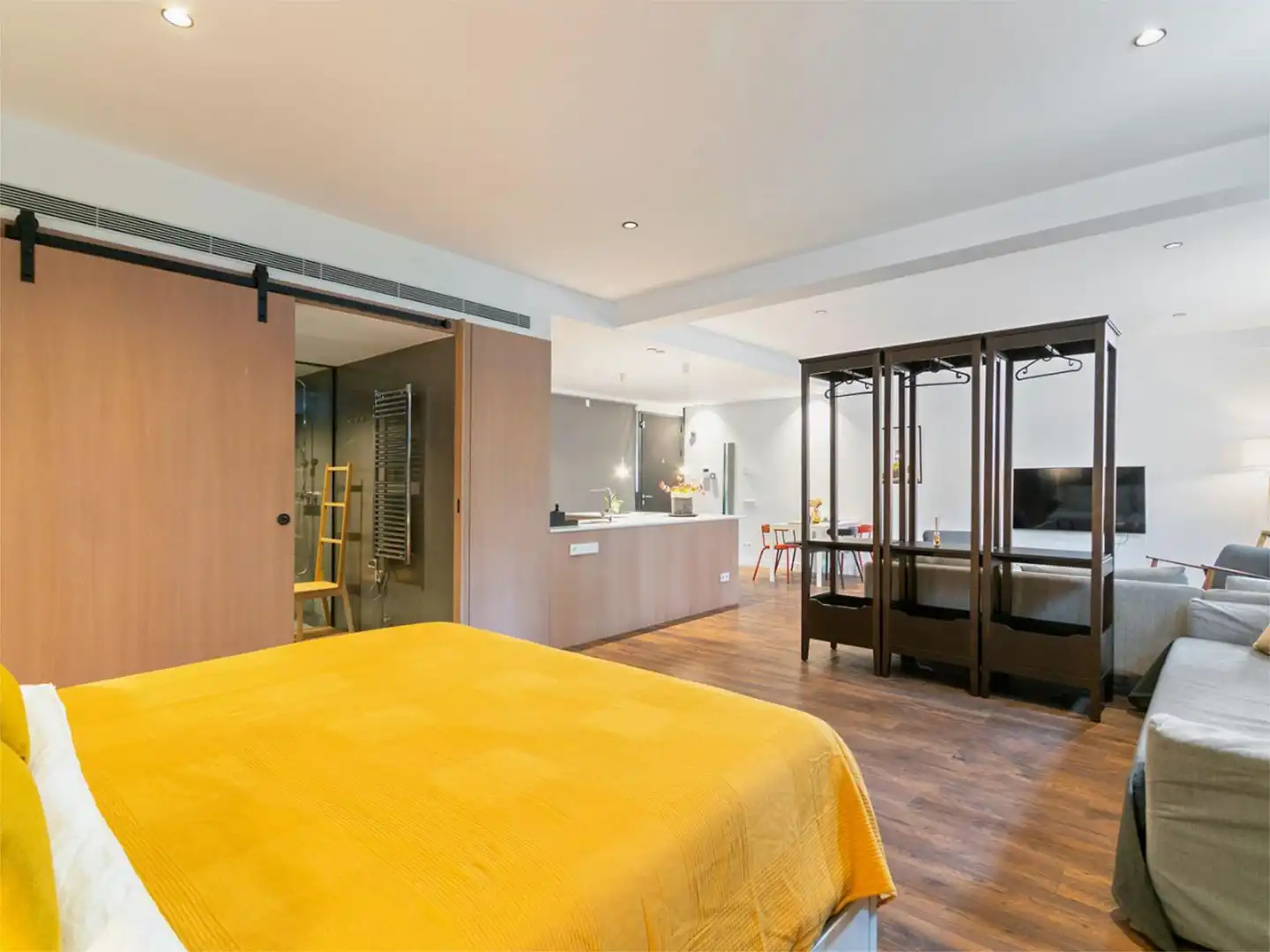 Flat for rent in Carrer de Sancho de Ávila, 43, El Parc i la Llacuna del Poblenou Bedroom of Flat for rent in Barcelona Capital with Air Conditioner, Terrace and Swimming Pool