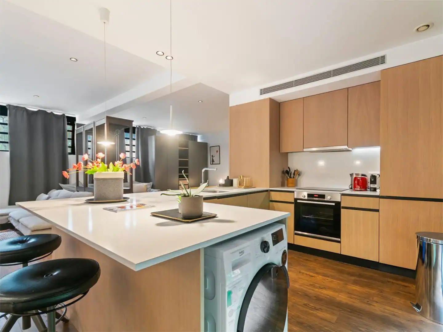 Flat for rent in Carrer de Sancho de Ávila, 43, El Parc i la Llacuna del Poblenou Kitchen of Flat for rent in Barcelona Capital with Air Conditioner, Terrace and Swimming Pool