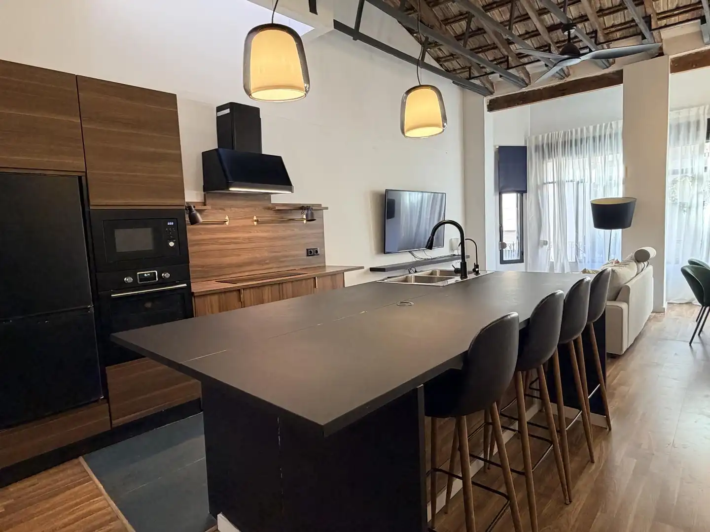 Flat for sale in Carrer Tinent Ruiz Bru, 17, Reina Victoria - Miguel Hernández Kitchen of Flat for sale in Elche / Elx with Air Conditioner and Terrace