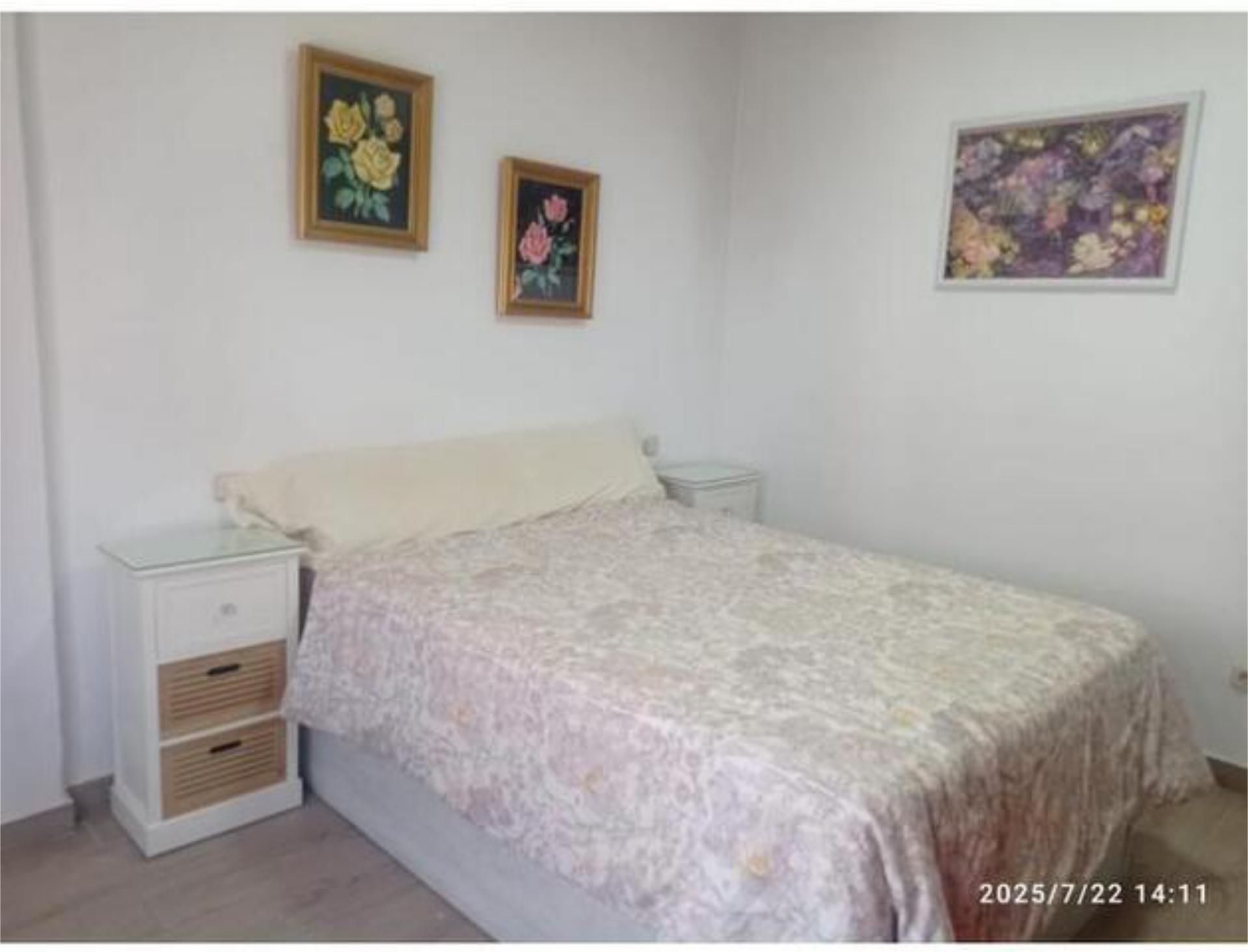 Flat to share in Divina Pastora