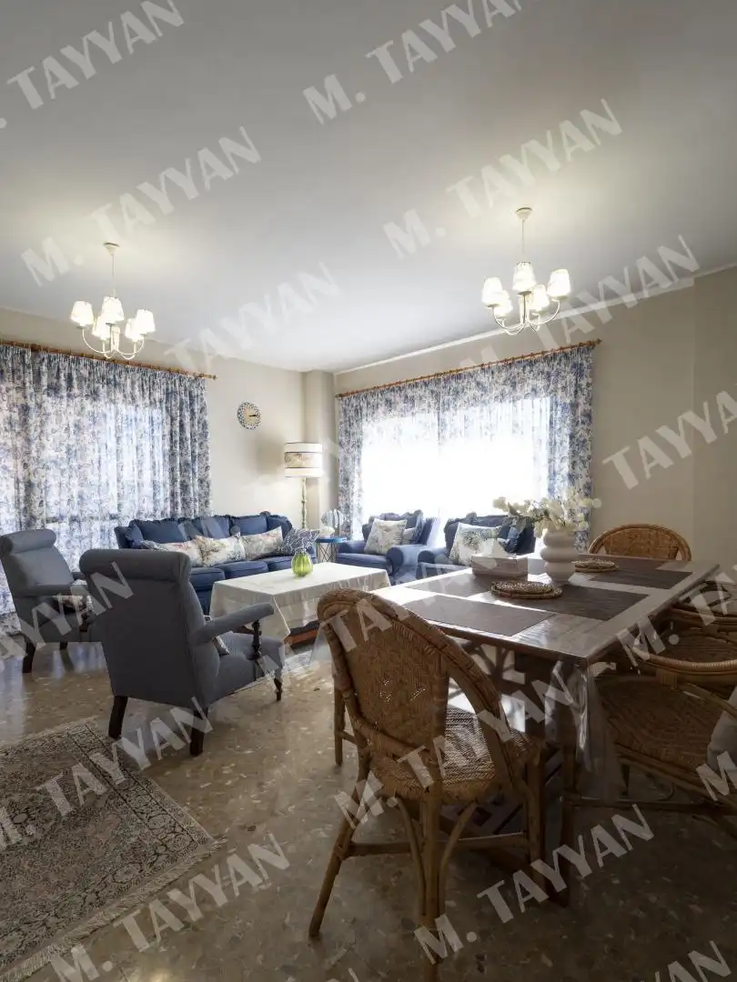 Piso en venta en Calle Arturo Rubinstein, Ricardo Soriano Sala de estar de Piso en venta en Marbella con Aire acondicionado, Calefacción y Jardín privado