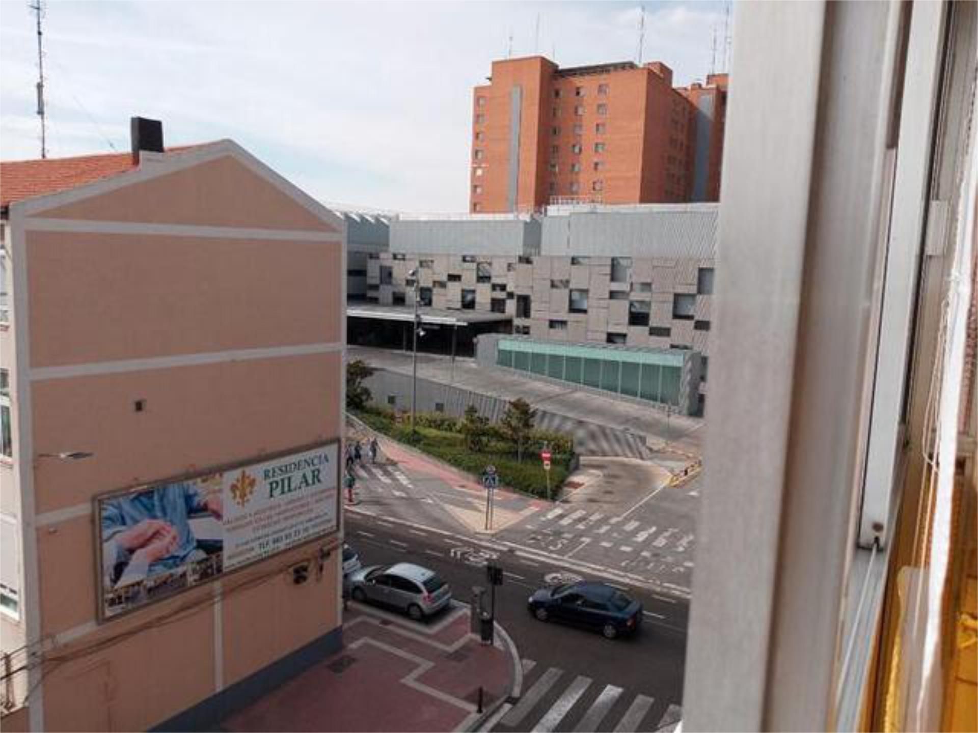 Vista exterior de Pis en venda en Valladolid Capital amb Calefacció