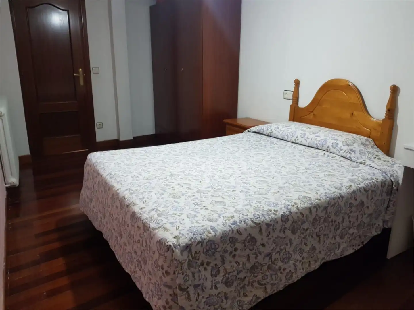Bedroom of Ground floor for sale in Burgo de Osma - Ciudad de Osma  with Heating, Parquet flooring and Terrace
