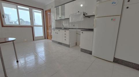 Foto 3 de Pis en venda a Rúa Gran Vía, 84, Carballo, A Coruña