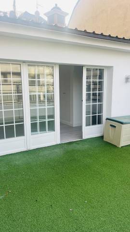 Casa-chalet en Alquiler en Calle de los Caídos de la División Azul, 8 en Nueva España